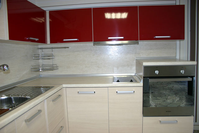 Кухненски мебели - Кухня -  ПДЧ дъб и винено червено